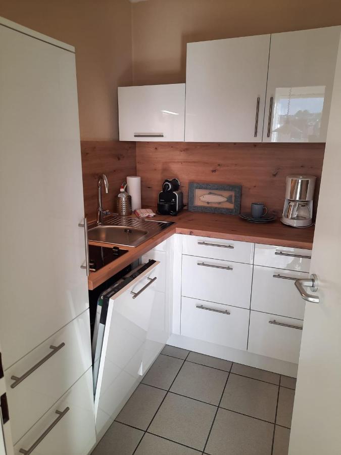 Penthouse Ferienwohnung Auszeit, Gerne Mit Hund, Wlan Inkl. Laboe Exterior photo