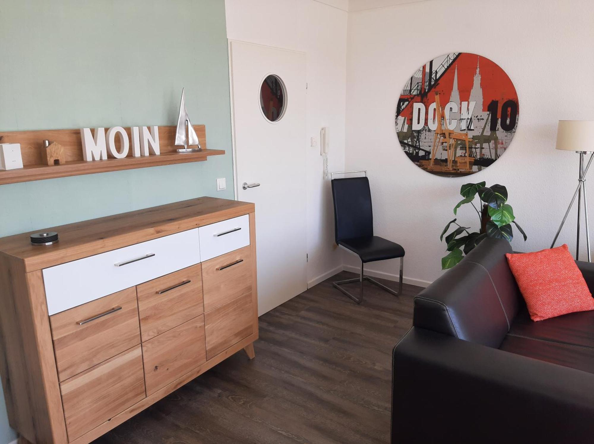 Penthouse Ferienwohnung Auszeit, Gerne Mit Hund, Wlan Inkl. Laboe Exterior photo